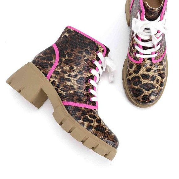 Shoe Republic La Husky Leopard Pink Trim Lace Up Hiking Boot - Picture 3 of 4